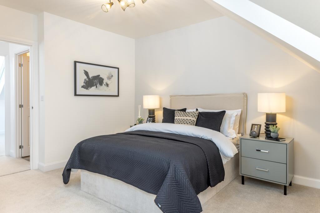 Saxon Way, Great Denham